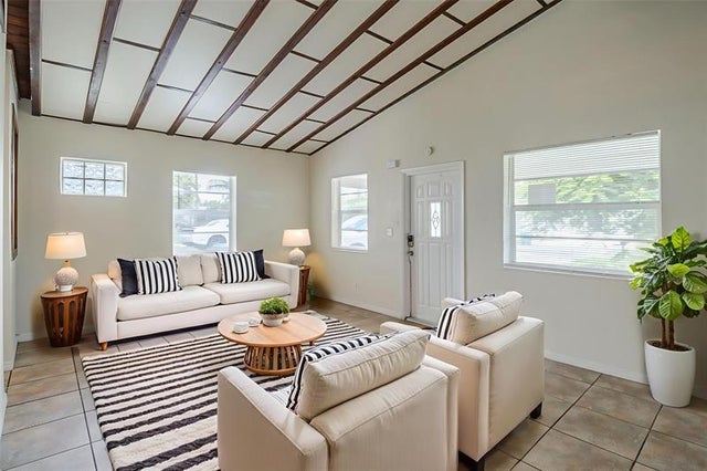 3 of 38 - 132 Se 4th Ave, Boynton Beach, FL