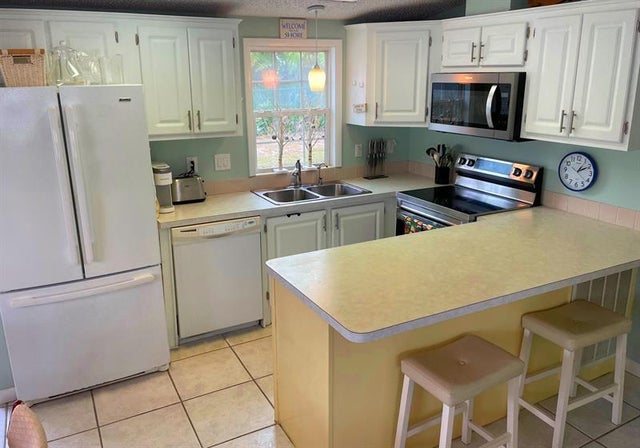 3 of 38 - 5369 Compass Cove Pl, Hutchinson Island, FL