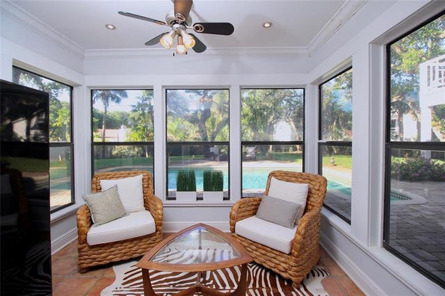 4 of 40 - 902 Holoma Dr, Vero Beach, FL