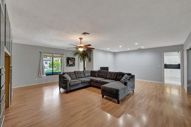 4 of 66 - 4761 Sw 72nd Ave, Davie, FL