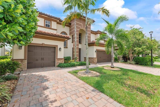 5 of 60 - 9860 Lakeview Ln, Parkland, FL