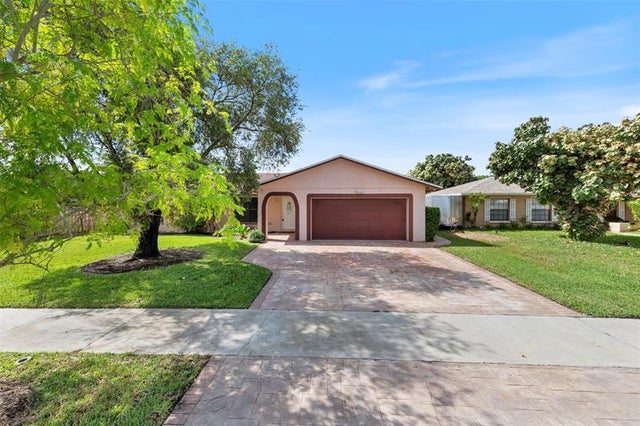 1 of 27 - 12520 Sw 10th Ct, Davie, FL