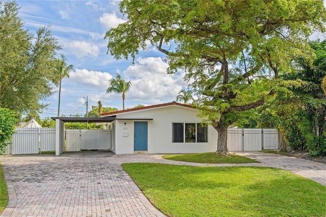 1 of 44 - 332 Nw 26th Ct, Wilton Manors, FL