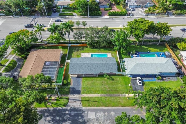 4 of 28 - 5341 Sw 1st St, Plantation, FL