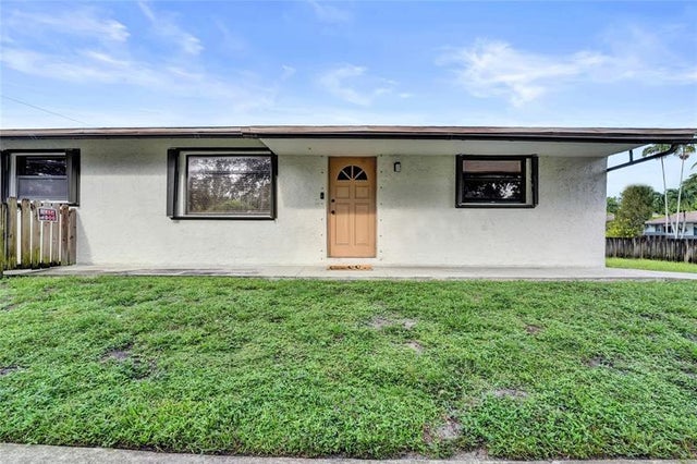5 of 48 - 7400 Raleigh St, Hollywood, FL