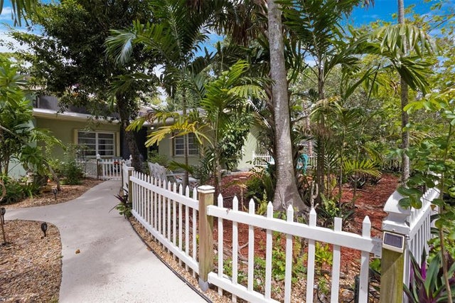 2 of 84 - 2091 Sw 30th Ter, Fort Lauderdale, FL