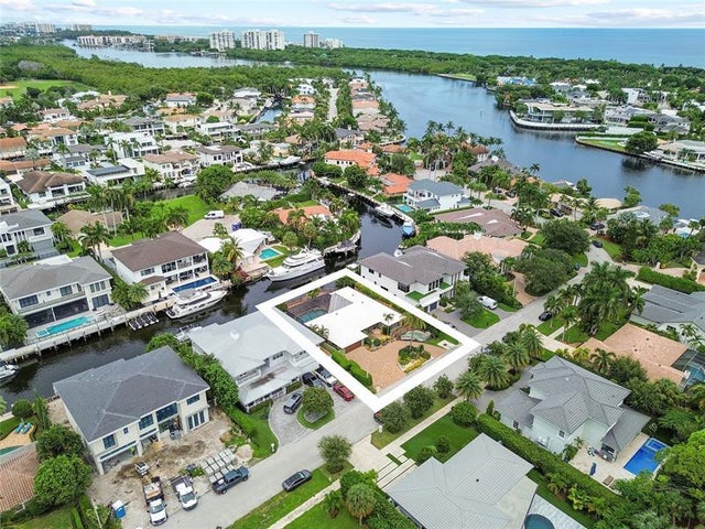 3 of 22 - 531 Silver Ln, Boca Raton, FL