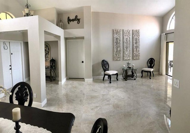 3 of 11 - 8975 Southern Orchard Rd, Davie, FL
