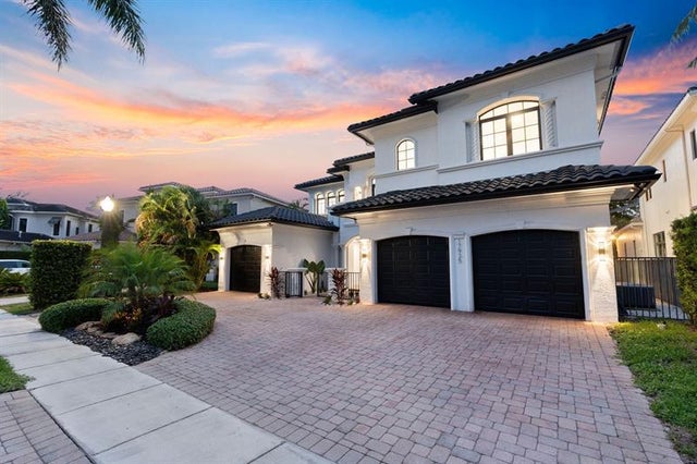 1 of 60 - 17935 Monte Vista Dr, Boca Raton, FL