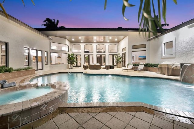 2 of 90 - 1518 E Lake Dr, Fort Lauderdale, FL