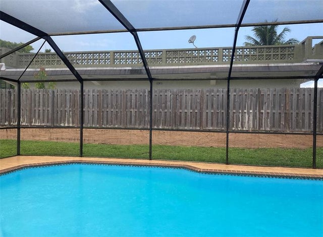 2 of 3 - 5015 Sw 105th Ave, Cooper City, FL