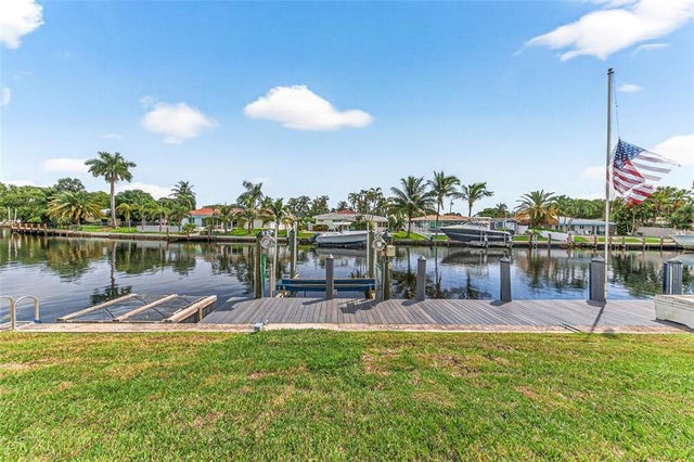 4 of 64 - 230 Se 3rd Ave, Pompano Beach, FL