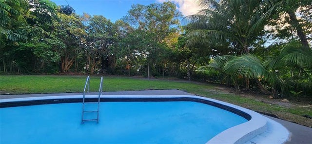 1 of 31 - 14715 N Spur Dr, Miami, FL
