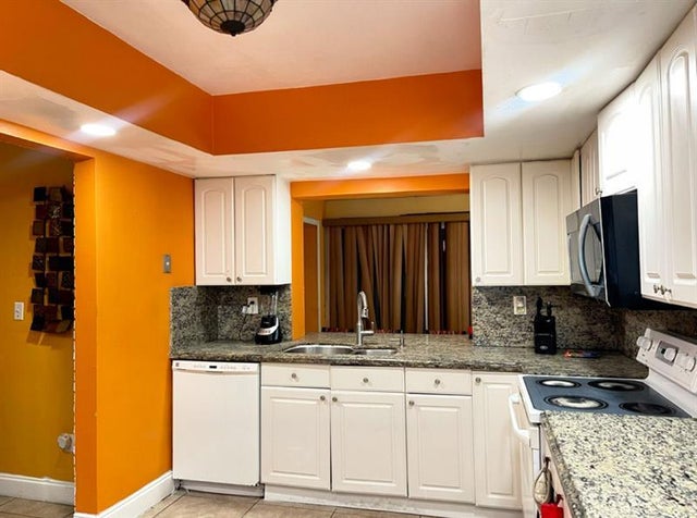 1 of 4 - 4521 Nw 6th St, Plantation, FL