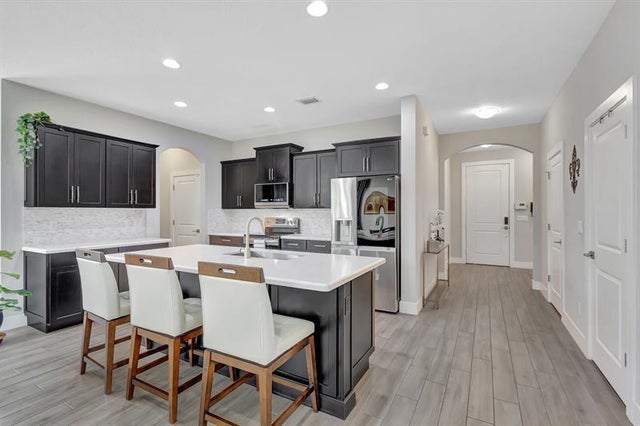 2 of 80 - 92 Palmetto Ln, Royal Palm Beach, FL