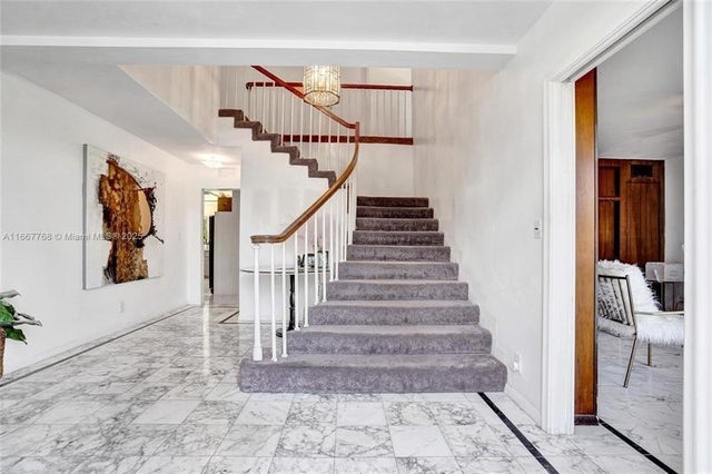 5 of 36 - 6 Tahoe Ln, Sea Ranch Lakes, FL