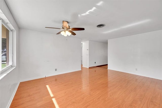 4 of 26 - 5031 Sw 94th Way, Cooper City, FL