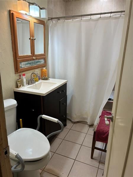 4 of 5 - 721 Nw 18th St, Pompano Beach, FL