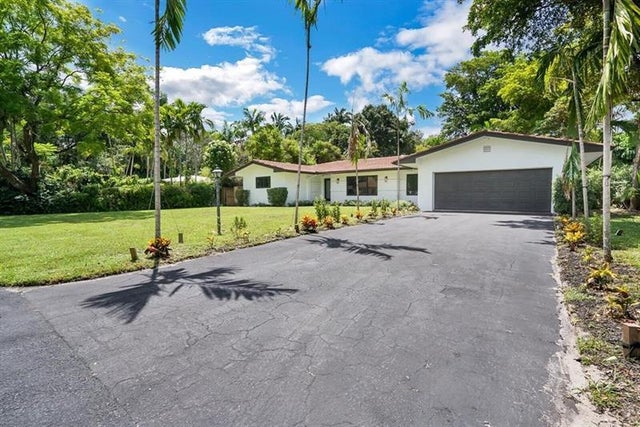 3 of 30 - 4190 Sw 4th St, Plantation, FL