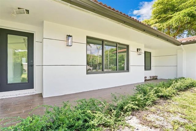 4 of 30 - 4190 Sw 4th St, Plantation, FL
