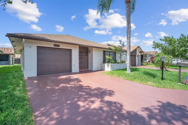 2 of 23 - 2035 Sw 15th Ct, Deerfield Beach, FL