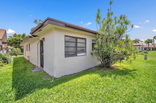 5 of 23 - 2035 Sw 15th Ct, Deerfield Beach, FL