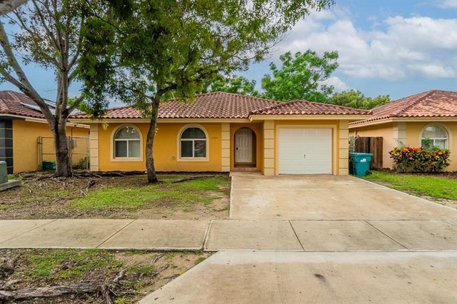 1 of 40 - 25355 Sw 135th Ct, Homestead, FL