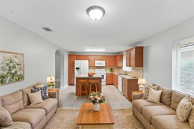 2 of 40 - 25355 Sw 135th Ct, Homestead, FL