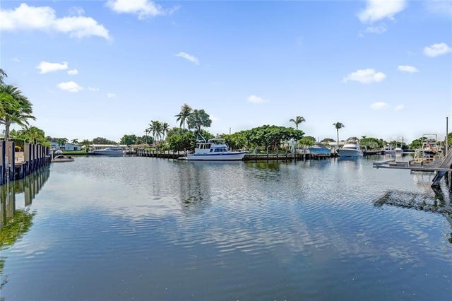 4 of 34 - 4060 Ne 26th Ave, Lighthouse Point, FL