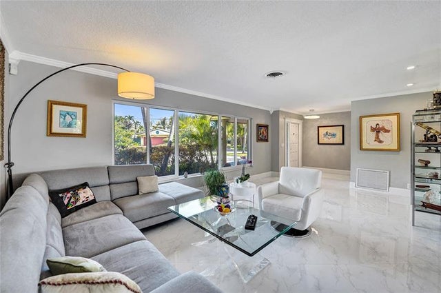 5 of 34 - 4060 Ne 26th Ave, Lighthouse Point, FL