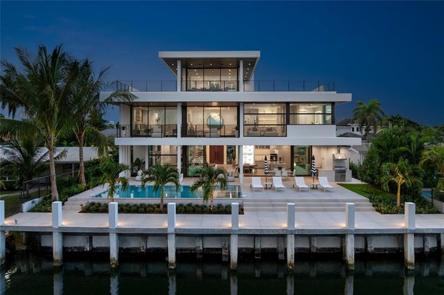 1 of 66 - 1500 Se 14, Fort Lauderdale, FL