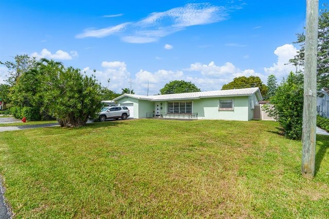 1 of 62 - 21 Se 7th St, Pompano Beach, FL