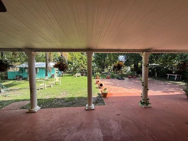4 of 13 - 641 Ne 140th St, North Miami, FL