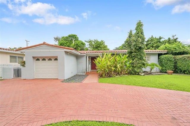 1 of 52 - 1401 Red Rd, Coral Gables, FL
