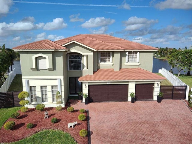 5 of 48 - 380 Sw 167th Ave, Pembroke Pines, FL