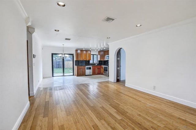 3 of 38 - 7161 Pershing St, Hollywood, FL