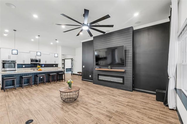4 of 27 - 415 Sw Naftal Pl, Port St. Lucie, FL