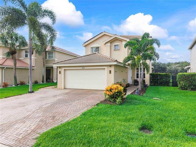 2 of 38 - 10833 Bitternut Hickory Ln, Boynton Beach, FL