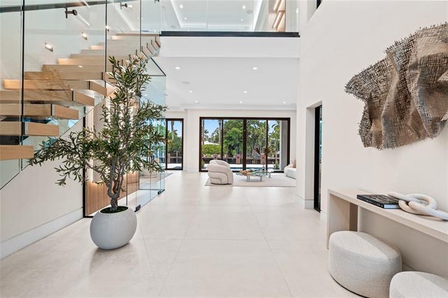 2 of 63 - 2405 Castilla Isle, Fort Lauderdale, FL