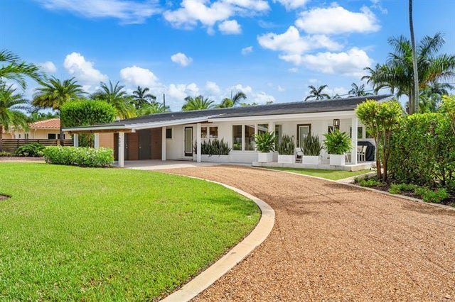 1 of 35 - 2600 Ne 26th Ave, Fort Lauderdale, FL