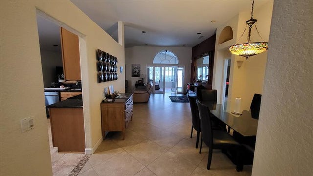 4 of 59 - 4797 Nw 7th Pl, Deerfield Beach, FL