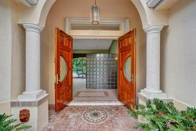 2 of 42 - 8128 Sw 172nd Ter, Palmetto Bay, FL
