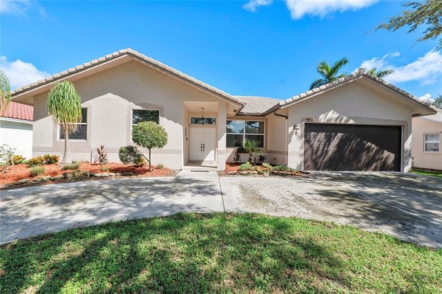 1 of 50 - 4511 Nw 49th Ct, Coconut Creek, FL