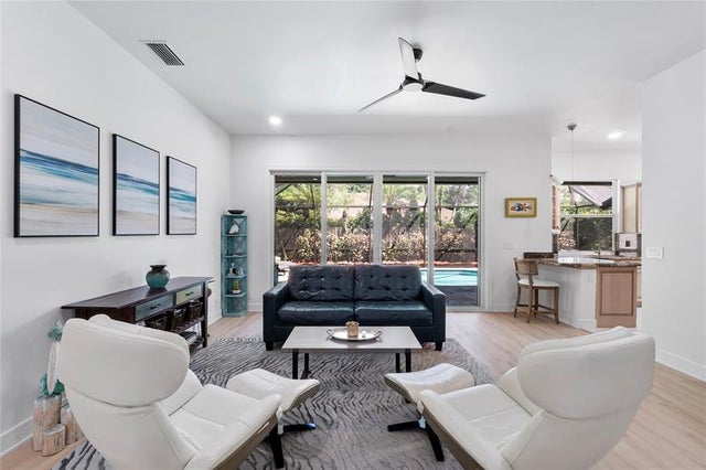 5 of 50 - 4511 Nw 49th Ct, Coconut Creek, FL