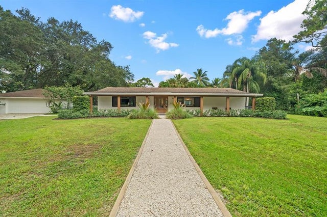 1 of 62 - 3547 B Rd, Loxahatchee Groves, FL