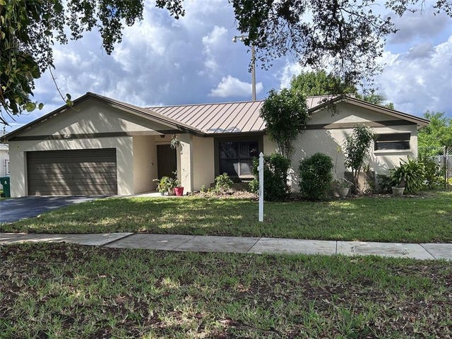2 of 17 - 11641 Sw 50th St, Cooper City, FL