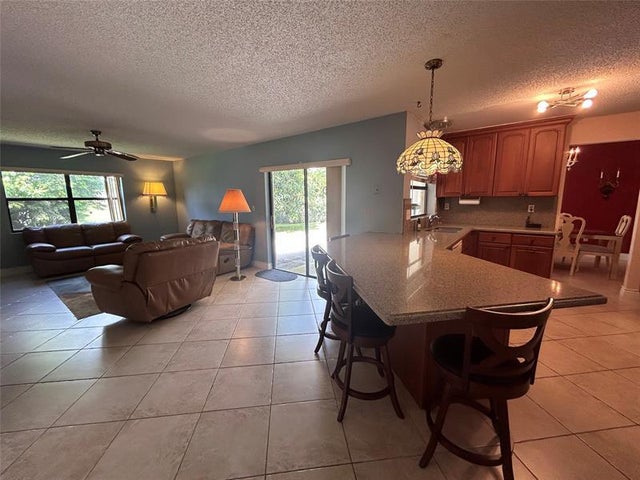 4 of 17 - 11641 Sw 50th St, Cooper City, FL