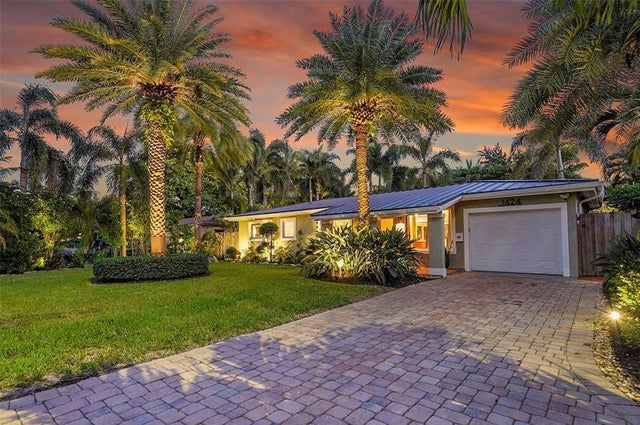 4 of 55 - 1424 Ne 27th Street, Wilton Manors, FL