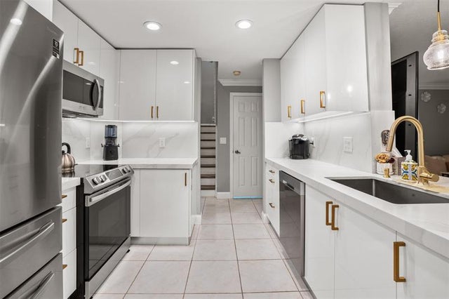 4 of 36 - 18241 Nw 8th St, Pembroke Pines, FL