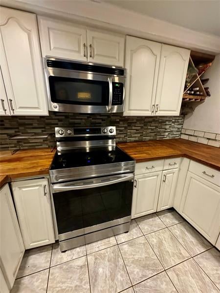 3 of 7 - 1212 S 26th Ave, Hollywood, FL